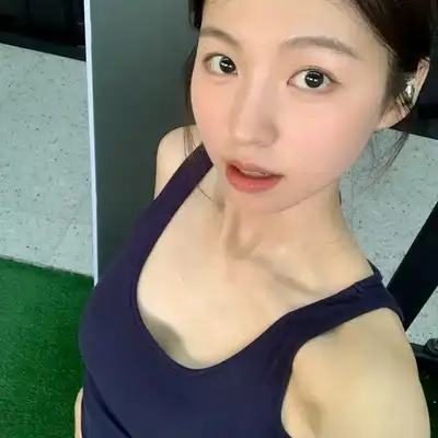 于凡宏